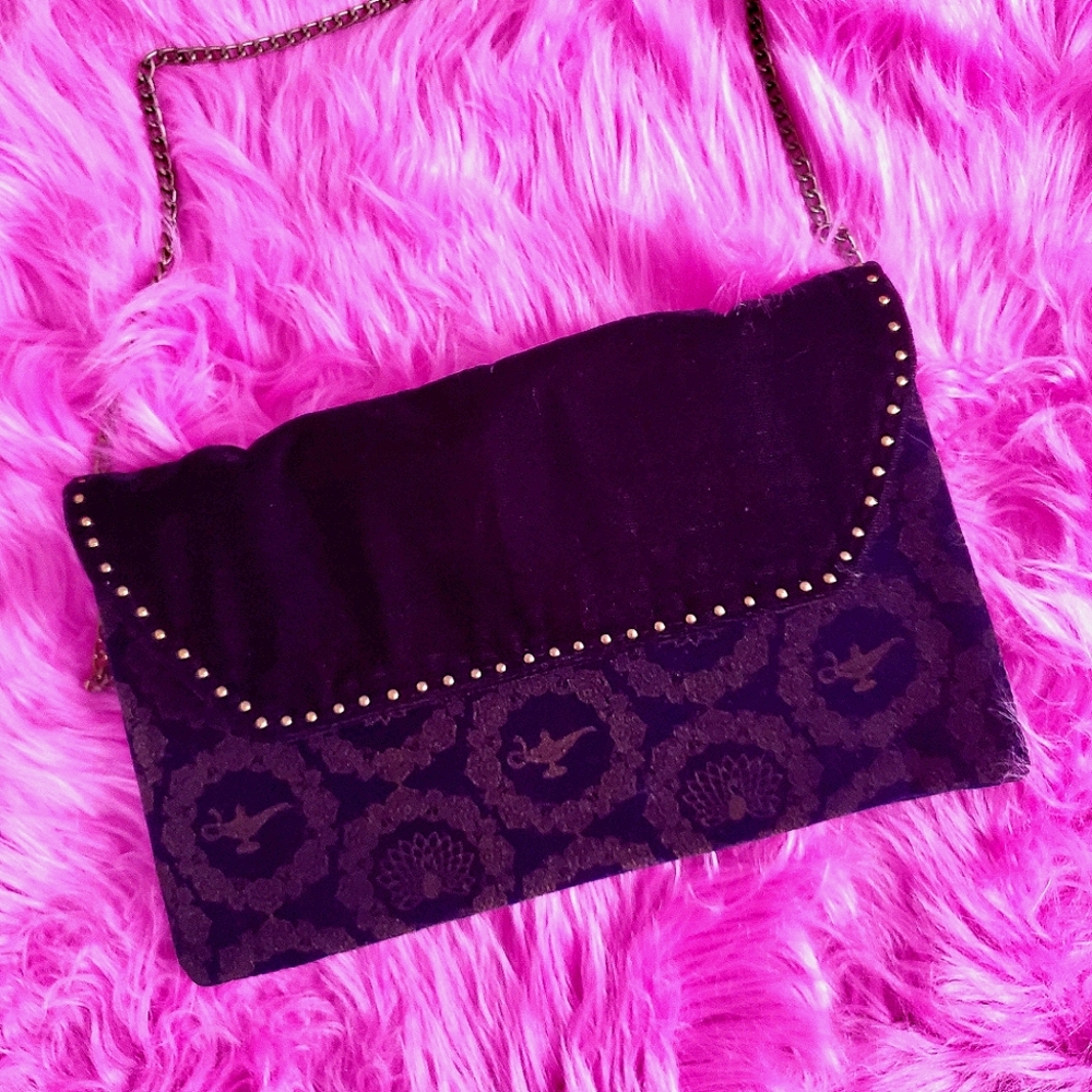 Sample sale Aladdin icons purse